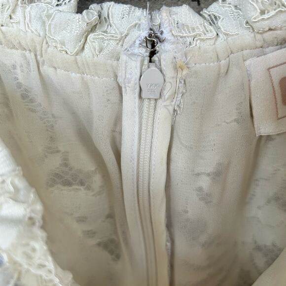 Stone Cold Fox plumeria off the shoulder white lace jumpsuit Size 1 - Picture 6 of 8